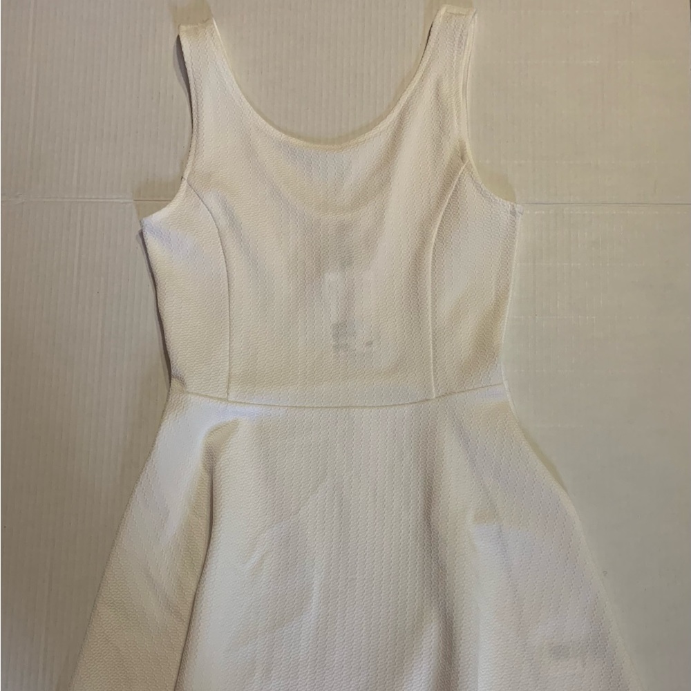 Women’s H&M white dress sz 6